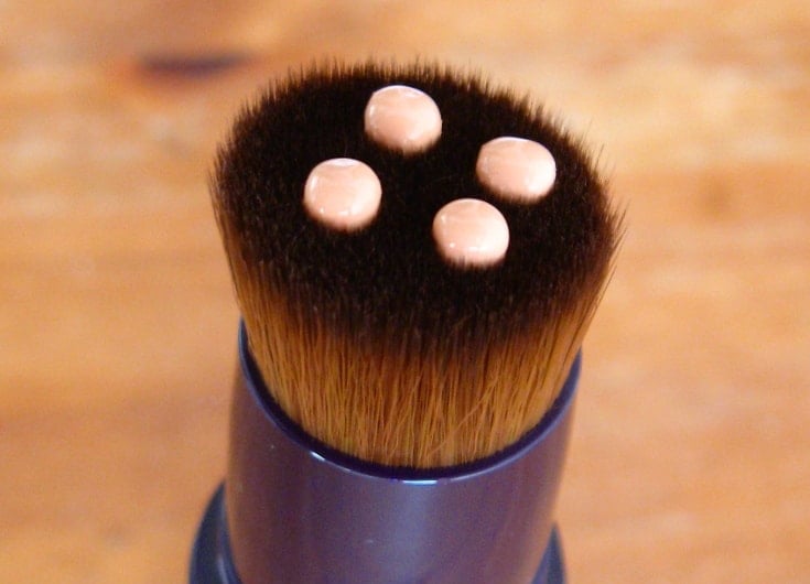 by terry light expert click brush foundation 03